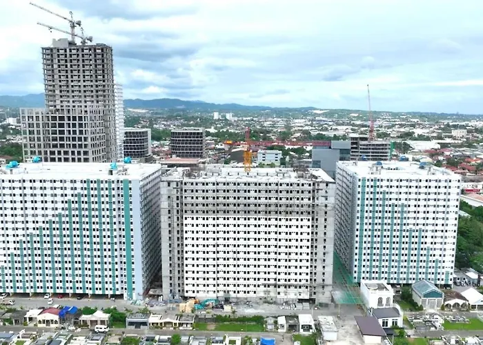 2 Bedroom Udh By Zx Homes Banilad * 만다웨 시